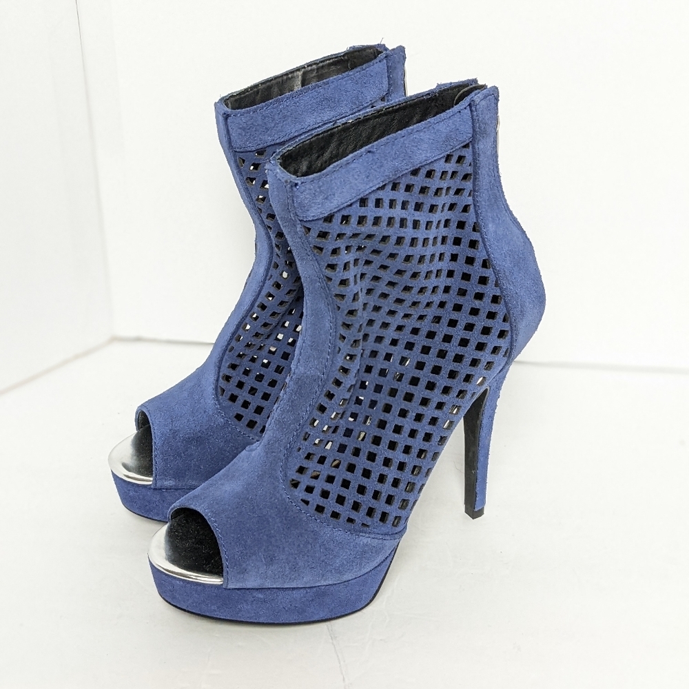 Colin Stuart suede heels - Picture 16 of 16